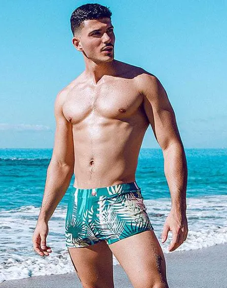 Store V60 Bondi Print Swim Trunks-Feuille Green Sustainable Beachwear